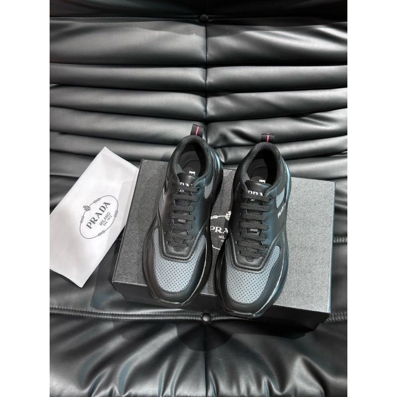 Pra*a sneakers